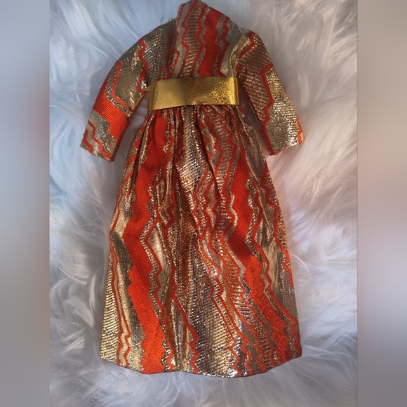 Barbie GOLDSWINGER #1494 Orange Gold Belted Tagged Coat Mod Fashion - Picture 2 of 3